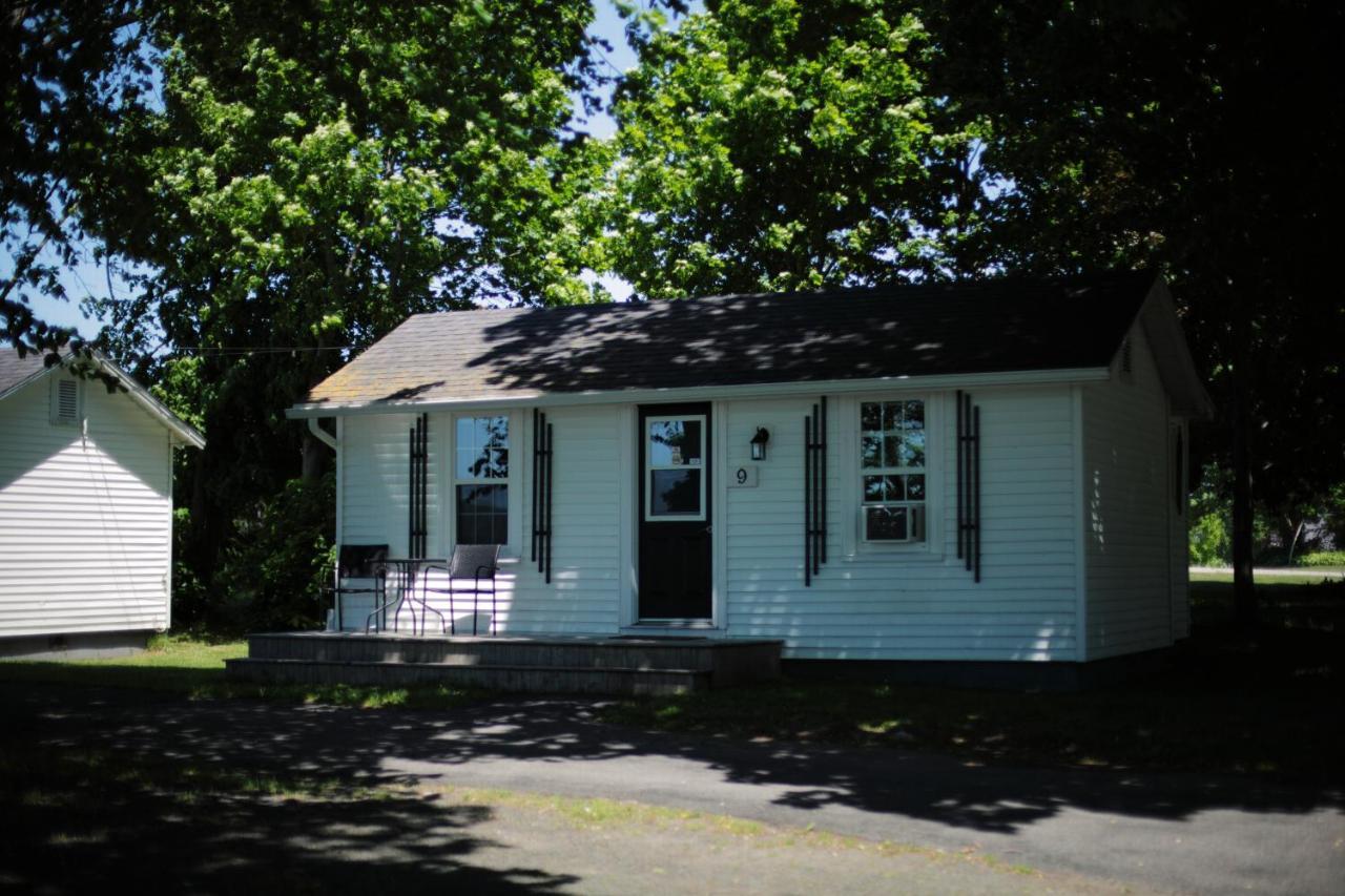 Carleton Inn&Cottages Bridgetown Esterno foto