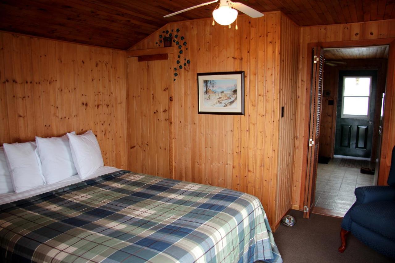 Carleton Inn&Cottages Bridgetown Esterno foto