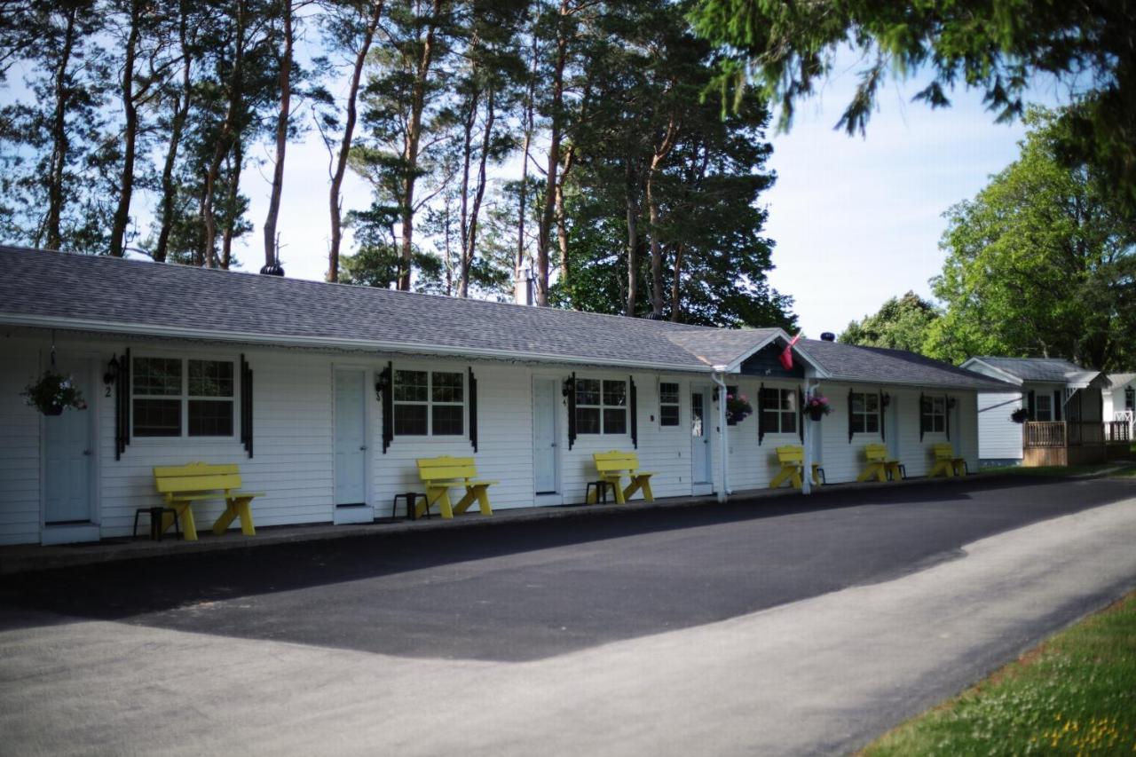 Carleton Inn&Cottages Bridgetown Esterno foto